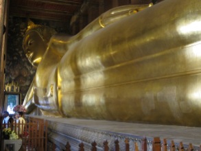 biggest reclining buddha